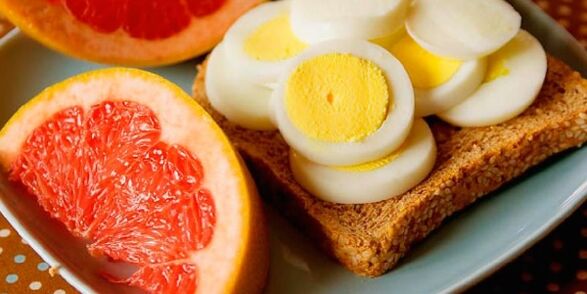 Ouă și grapefruit pentru pierderea în greutate
